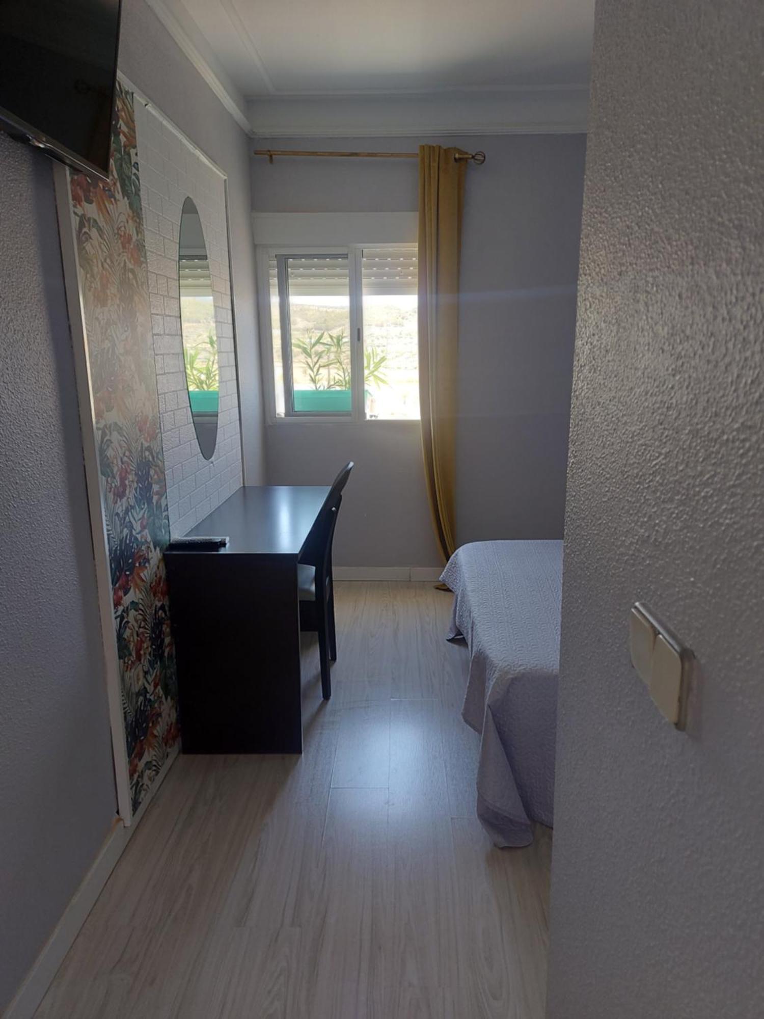 Hostal Fuente Del Pino フミーリャ エクステリア 写真
