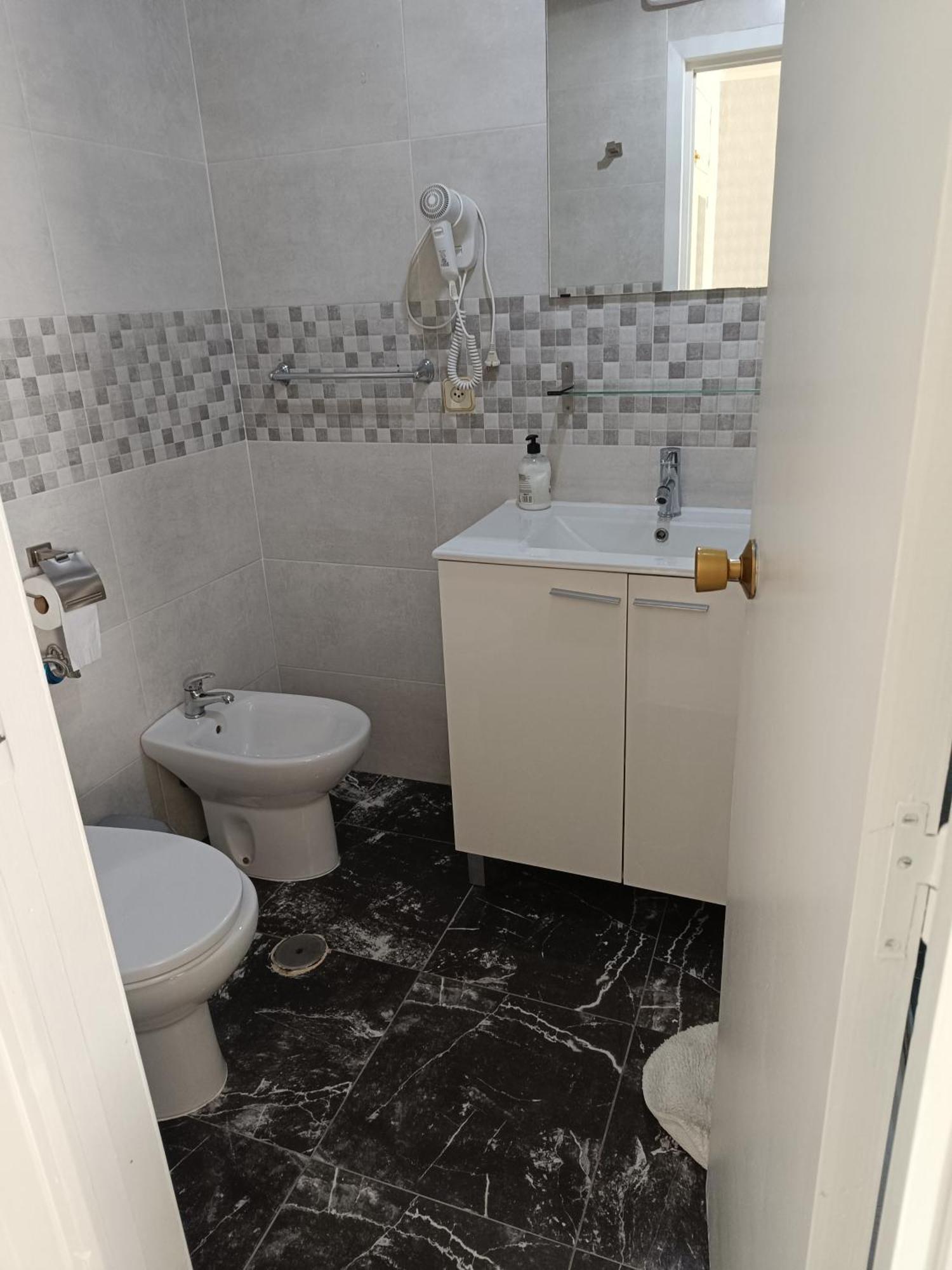 Hostal Fuente Del Pino フミーリャ エクステリア 写真
